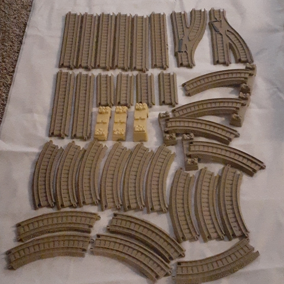 gullane Mattel Other - Thomas the Train track pieces